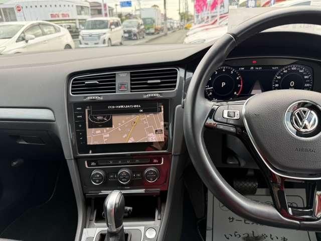 VOLKSWAGEN GOLF 2018 Image 31