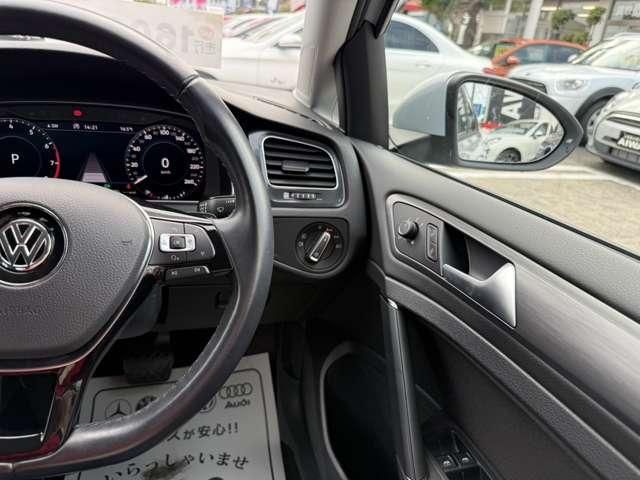 VOLKSWAGEN GOLF 2018 Image 31