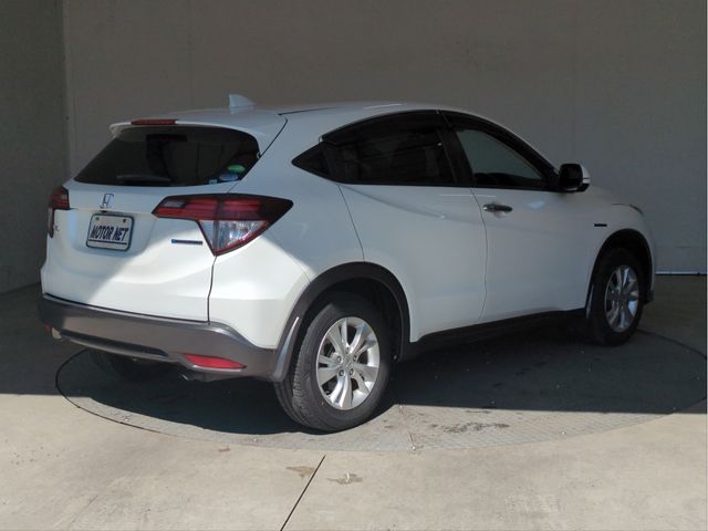 HONDA VEZEL HYBRID 2015 Image 31