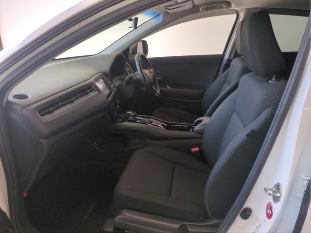 HONDA VEZEL HYBRID 2015 Image 31