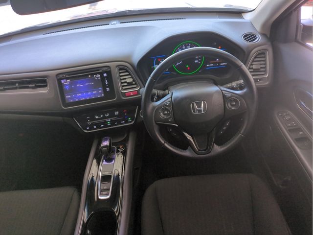 HONDA VEZEL HYBRID 2015 Image 31