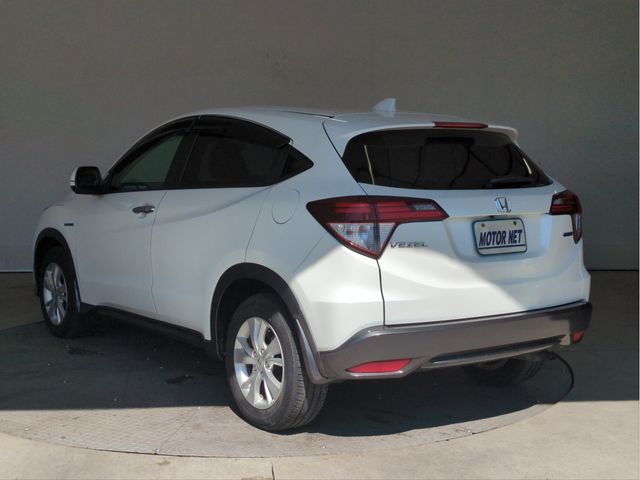 HONDA VEZEL HYBRID 2015 Image 31