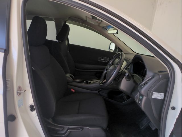 HONDA VEZEL HYBRID 2015 Image 31