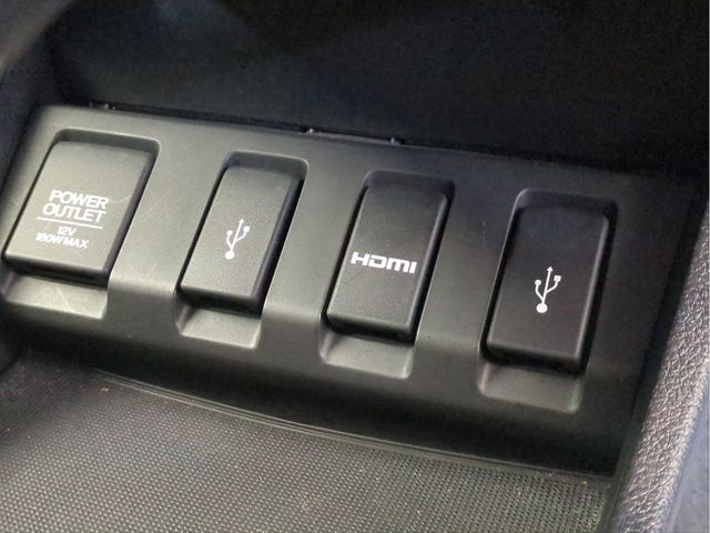 HONDA VEZEL HYBRID 2015 Image 31