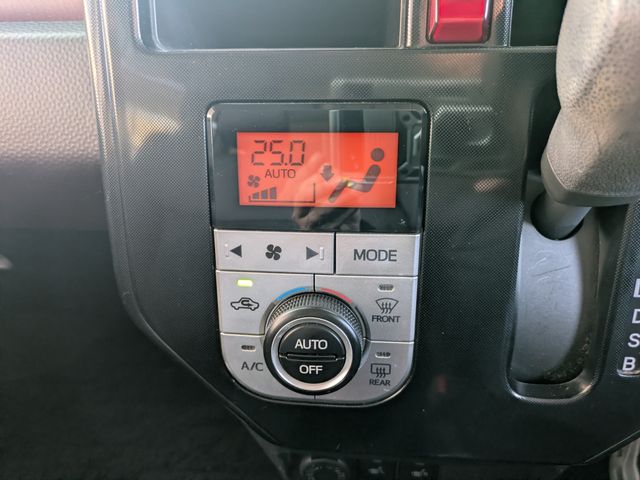 TOYOTA ROOMY 2018 Image 31