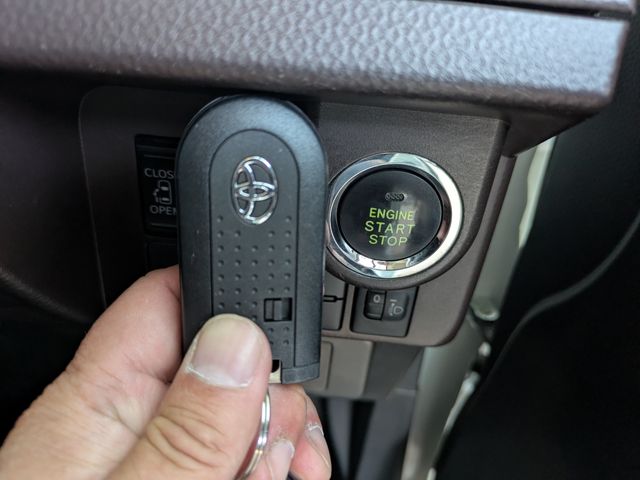 TOYOTA ROOMY 2018 Image 31