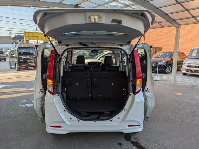 TOYOTA ROOMY 2018 Image 31