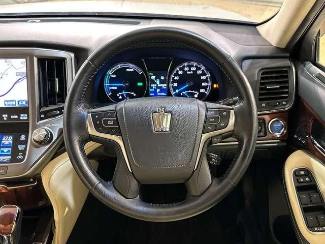 TOYOTA CROWN SEDAN 2013 Image 31