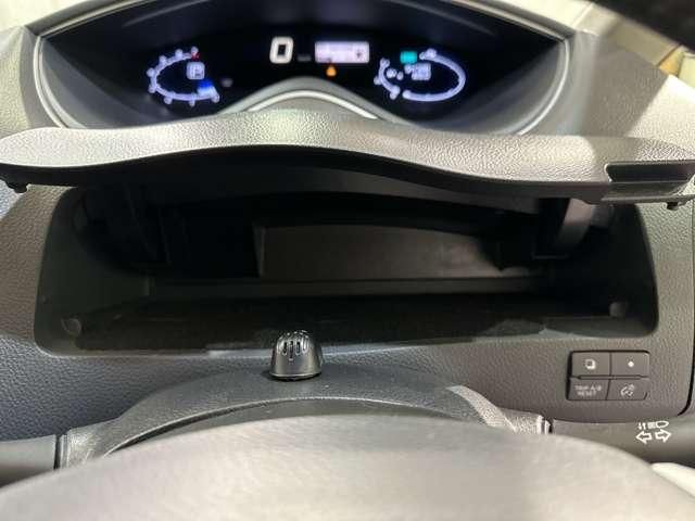 NISSAN SERENA  S-HYBRID 4WD 2013 Image 31