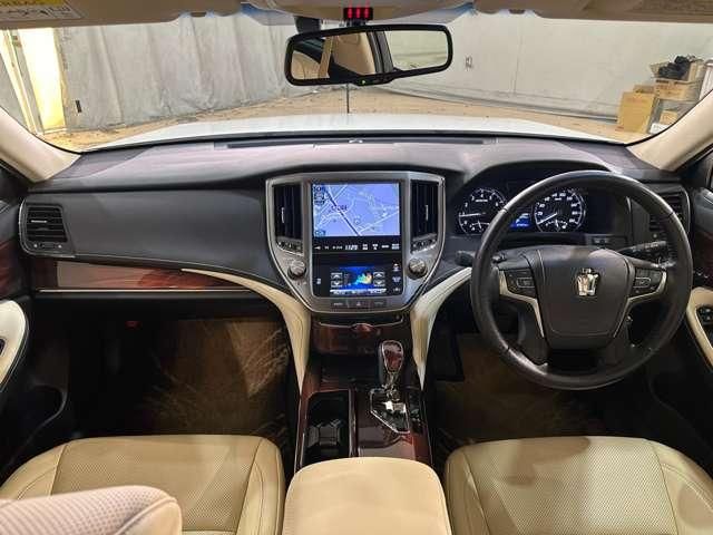 TOYOTA CROWN SEDAN 2013 Image 31