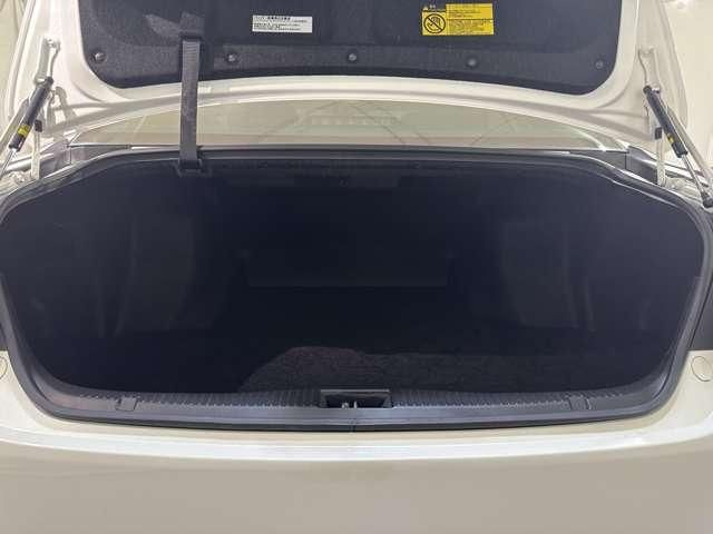 TOYOTA CROWN SEDAN 2013 Image 31