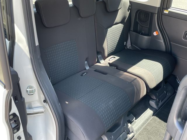 TOYOTA ROOMY 2021 Image 31