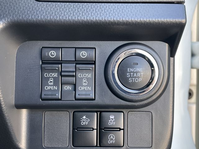 TOYOTA ROOMY 2021 Image 31