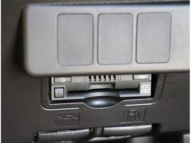 TOYOTA TANK 2017 Image 31