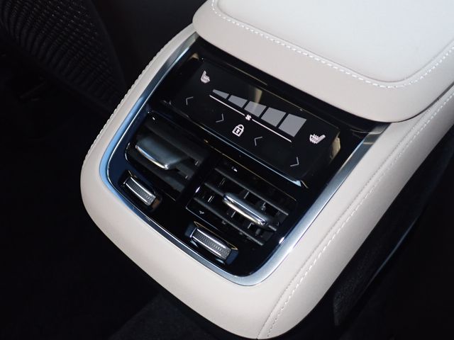 VOLVO XC90 2025 Image 31