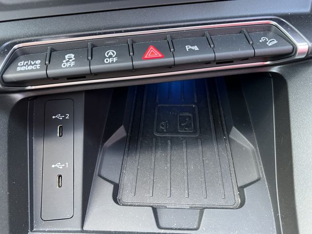 AUDI RS Q3 2024 Image 31