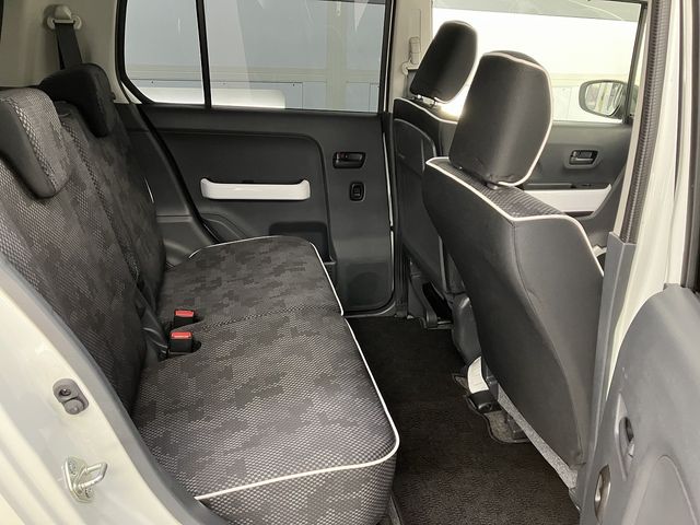 SUZUKI HUSTLER 4WD 2017 Image 31