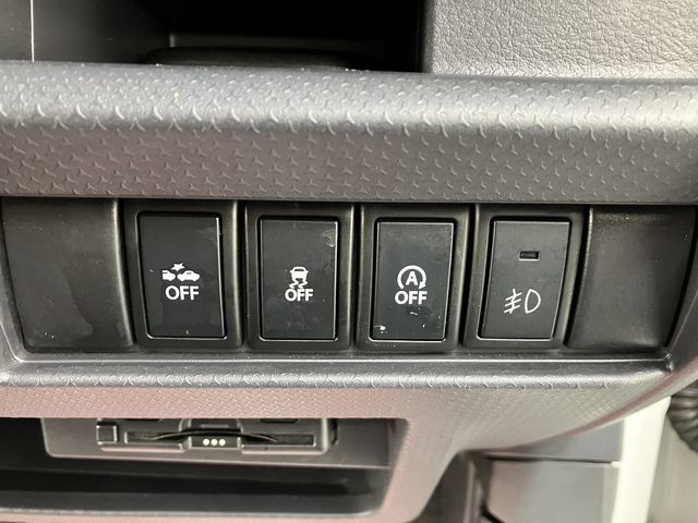 SUZUKI HUSTLER 4WD 2017 Image 31