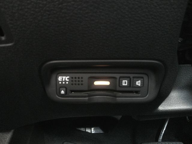 HONDA VEZEL HYBRID 4WD 2020 Image 31