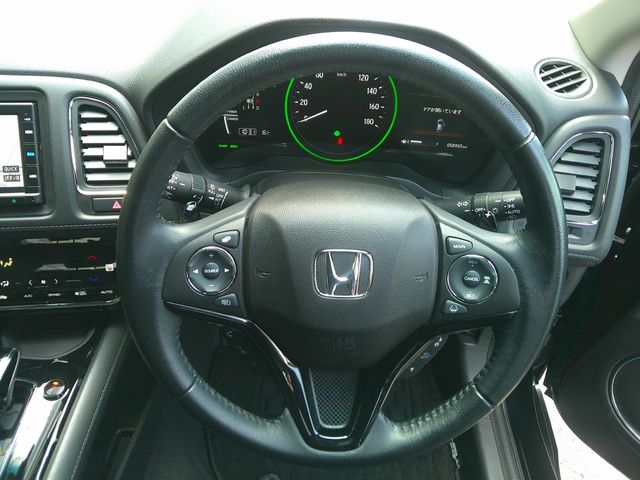 HONDA VEZEL HYBRID 4WD 2020 Image 31