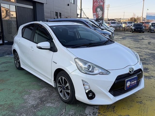 TOYOTA AQUA 2015 Image 31