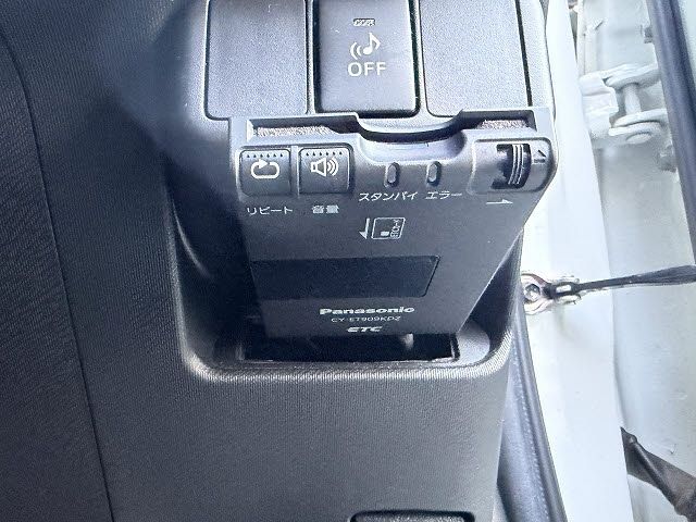 TOYOTA AQUA 2015 Image 31