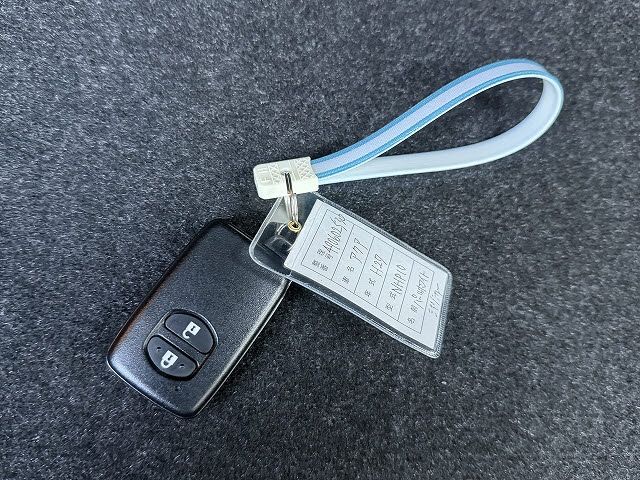 TOYOTA AQUA 2015 Image 31