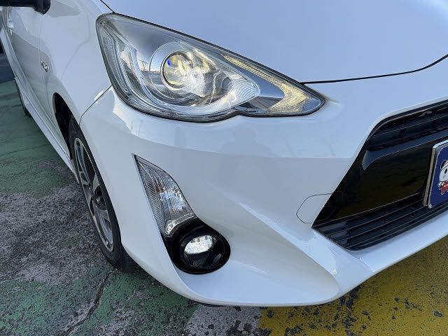 TOYOTA AQUA 2015 Image 31