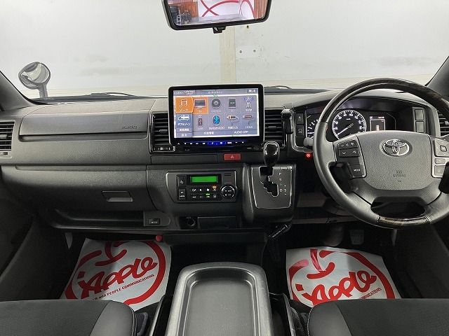 TOYOTA HIACE VAN 4WD 2020 Image 31