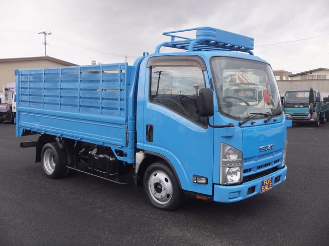 ISUZU ELF 2013 Image 31