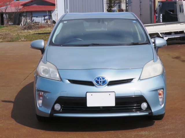 TOYOTA PRIUS 2012 Image 31