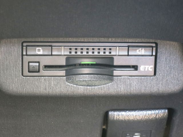 TOYOTA PRIUS 2012 Image 31