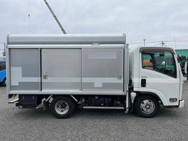 ISUZU ELF 2014 Image 31
