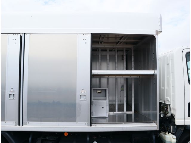 ISUZU ELF 2020 Image 31