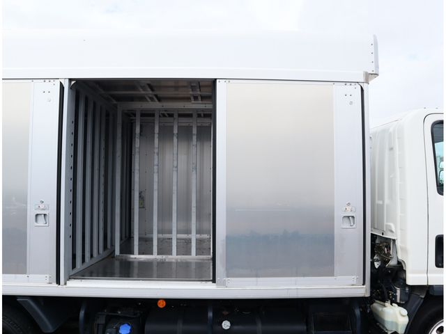 ISUZU ELF 2020 Image 31