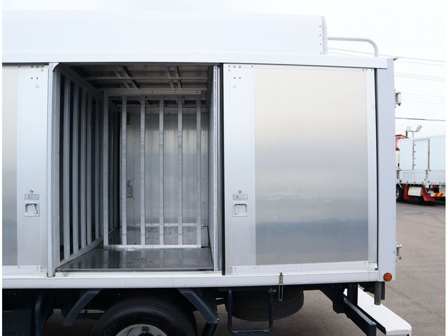 ISUZU ELF 2020 Image 31