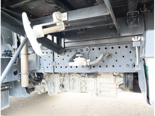 ISUZU ELF 2020 Image 31