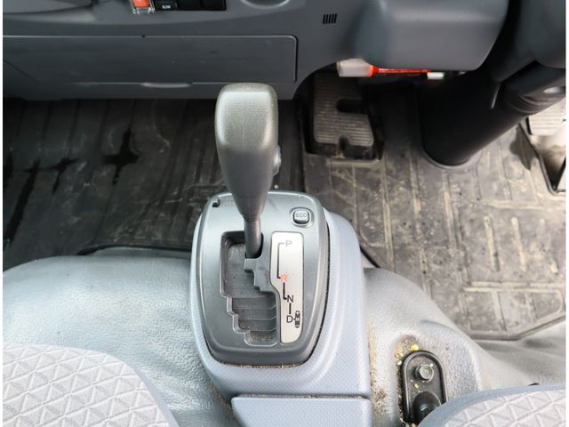 ISUZU ELF 2020 Image 31