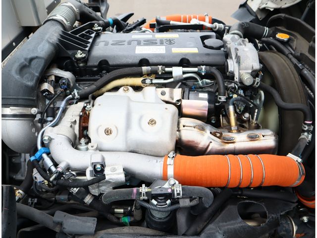 ISUZU ELF 2020 Image 31