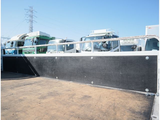 MITSUBISHI CANTER 2021 Image 31