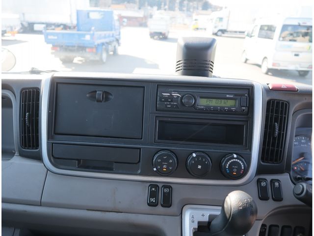 MITSUBISHI CANTER 2021 Image 31