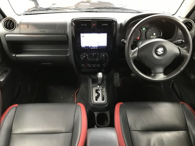 SUZUKI JIMNY 4WD 2013 Image 31