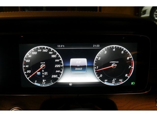 MERCEDES BENZ C CLAS 2017 Image 31