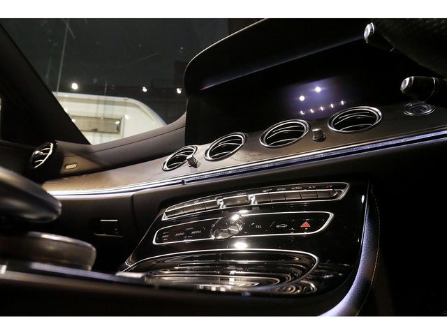 MERCEDES BENZ C CLAS 2017 Image 31