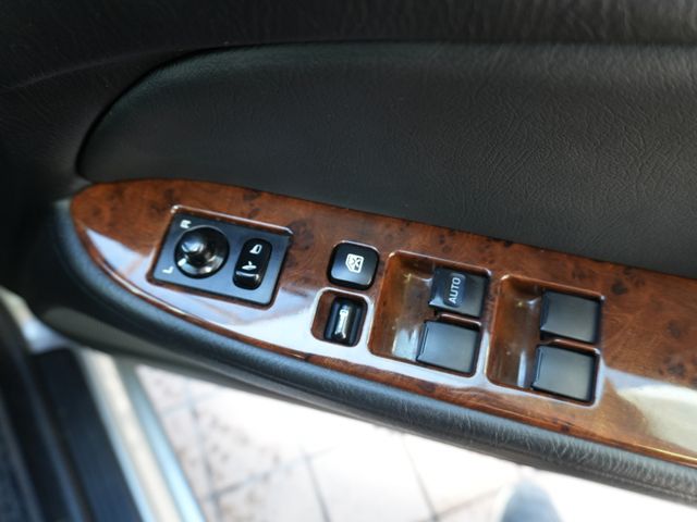 NISSAN GLORIA HARDTOP 4WD 1998 Image 31