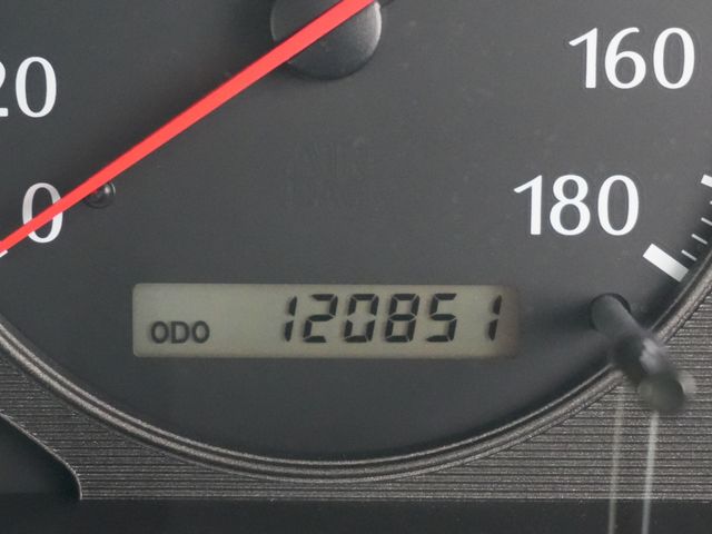 NISSAN GLORIA HARDTOP 4WD 1998 Image 31