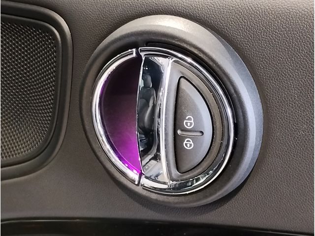 BMW MINI COOPER D CROSSO 2022 Image 31