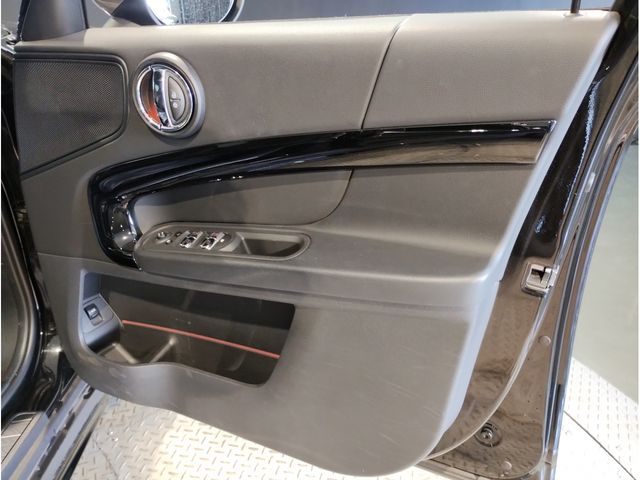 BMW MINI COOPER D CROSSO 2022 Image 31