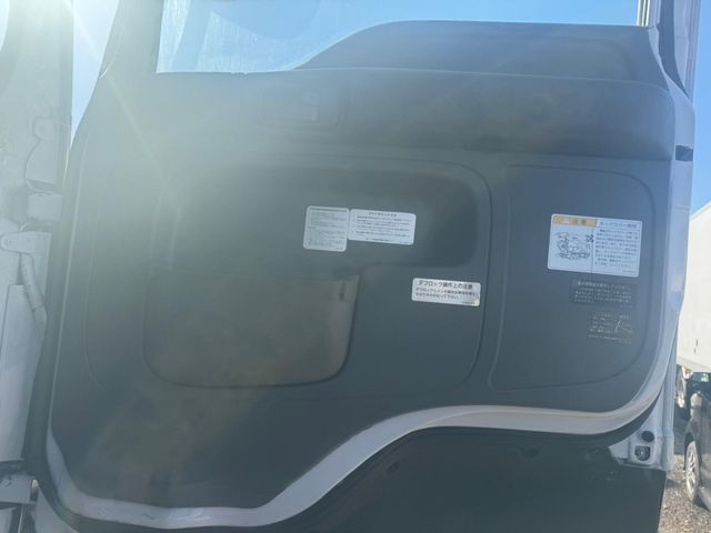 ISUZU GIGA 2014 Image 31