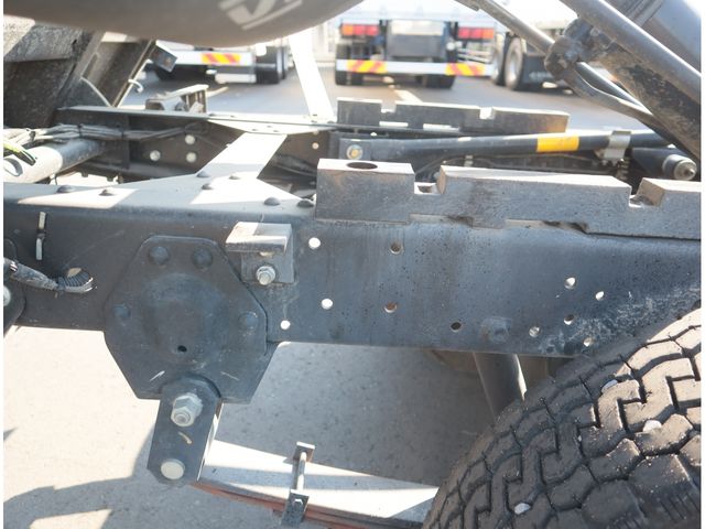 ISUZU ELF 2021 Image 31